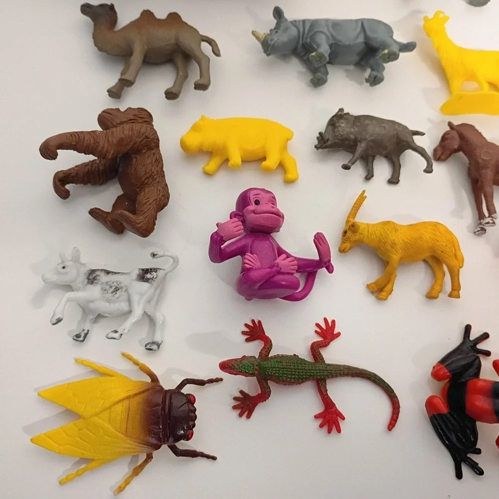 Lot of 30 Miniature Toy Plastic Animal Figures Insects, Farm, Safari Animals